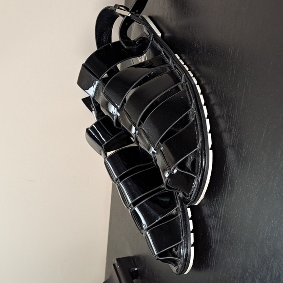 Zara Patent Leather Fisherman Sandals Women's Size 40 - Picture 1 of 15